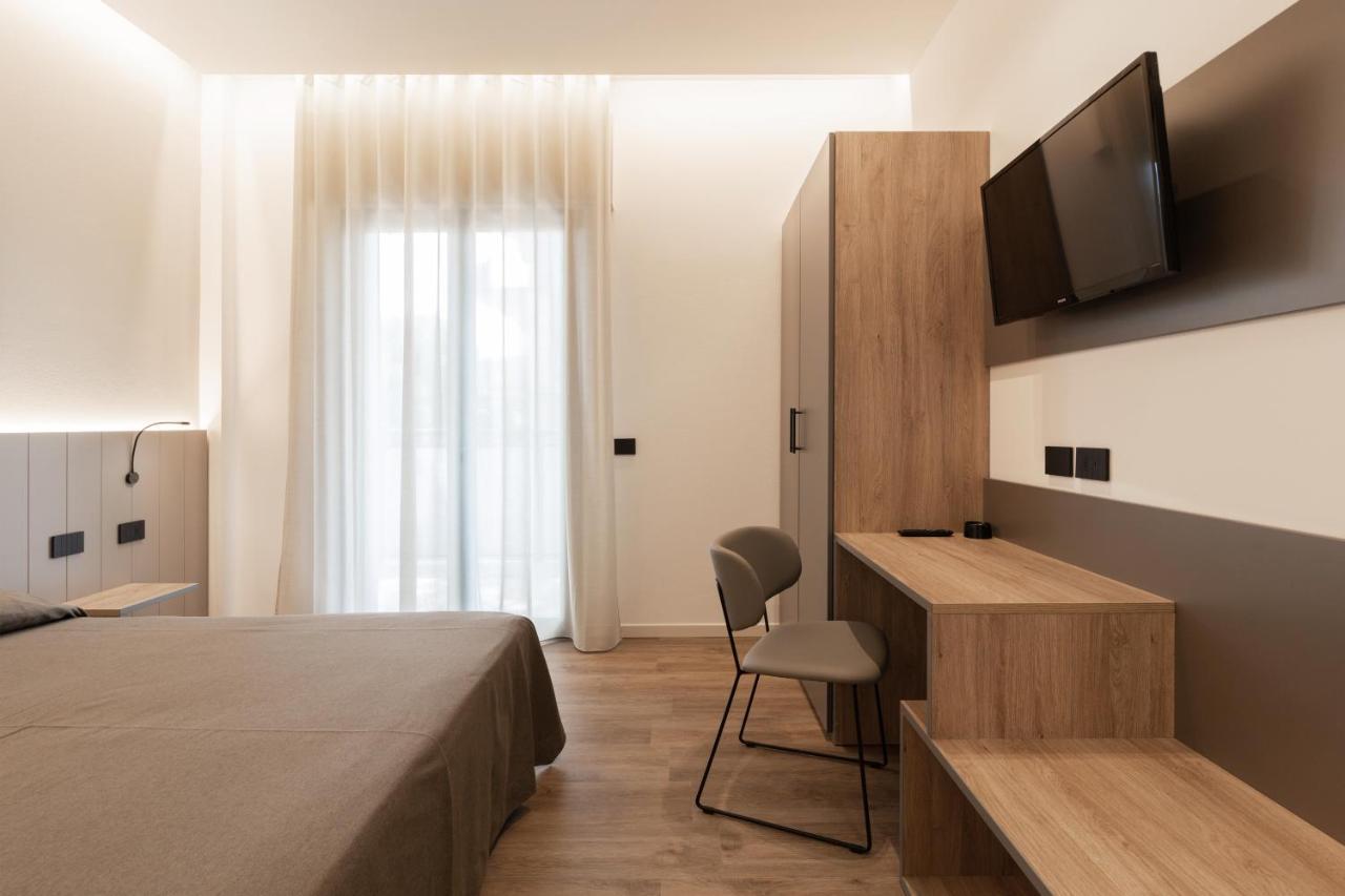 Deluxe Junior Suite